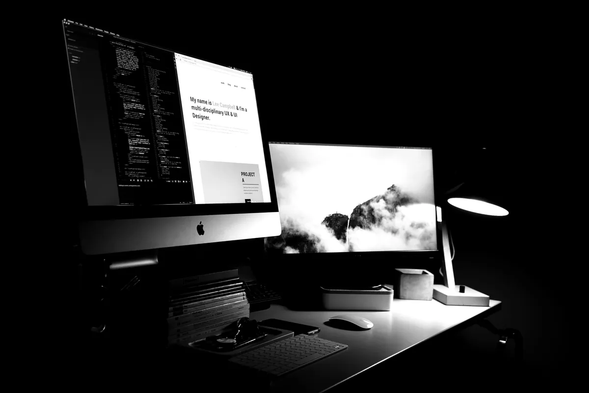 Designer’s two-screen workstation